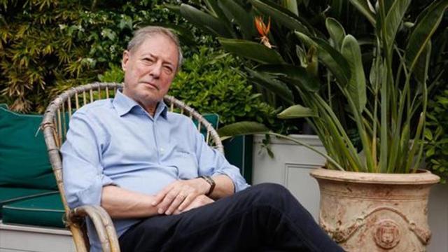 Félix de Azúa, en su visita a Barcelona para presentar 'Nuevas lecturas compulsivas'.