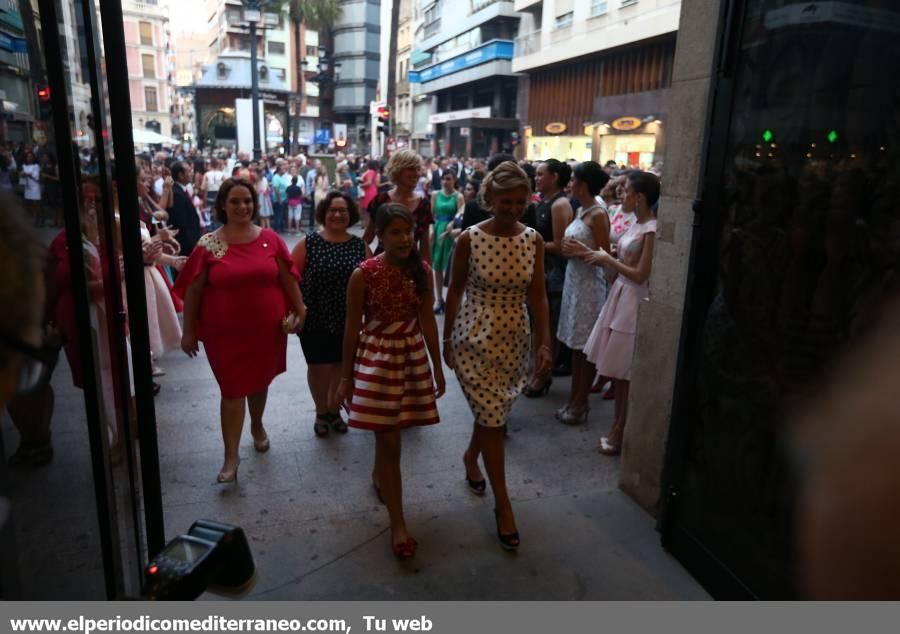 Imposición de bandas a la Reina Infantil