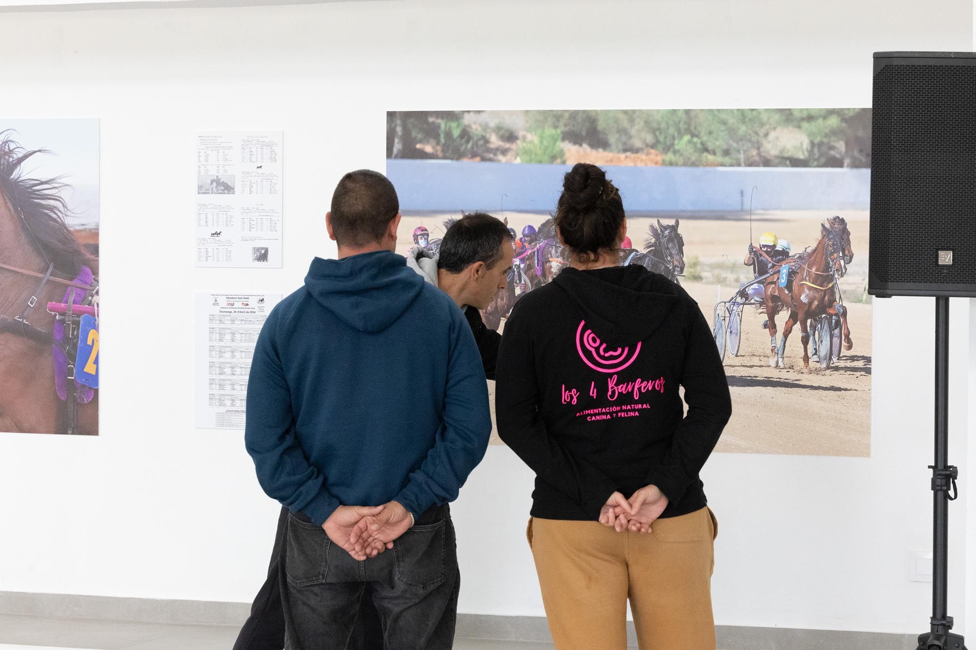 Exposición fotográfica del 40 aniversario del hipódromo de Sant Rafel