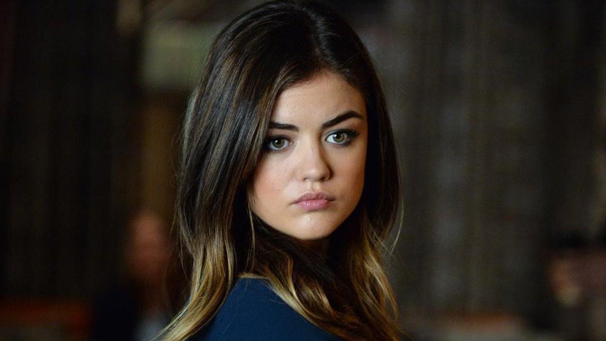 La actriz Lucy Hale, en la serie 'Pequeñas mentirosas'