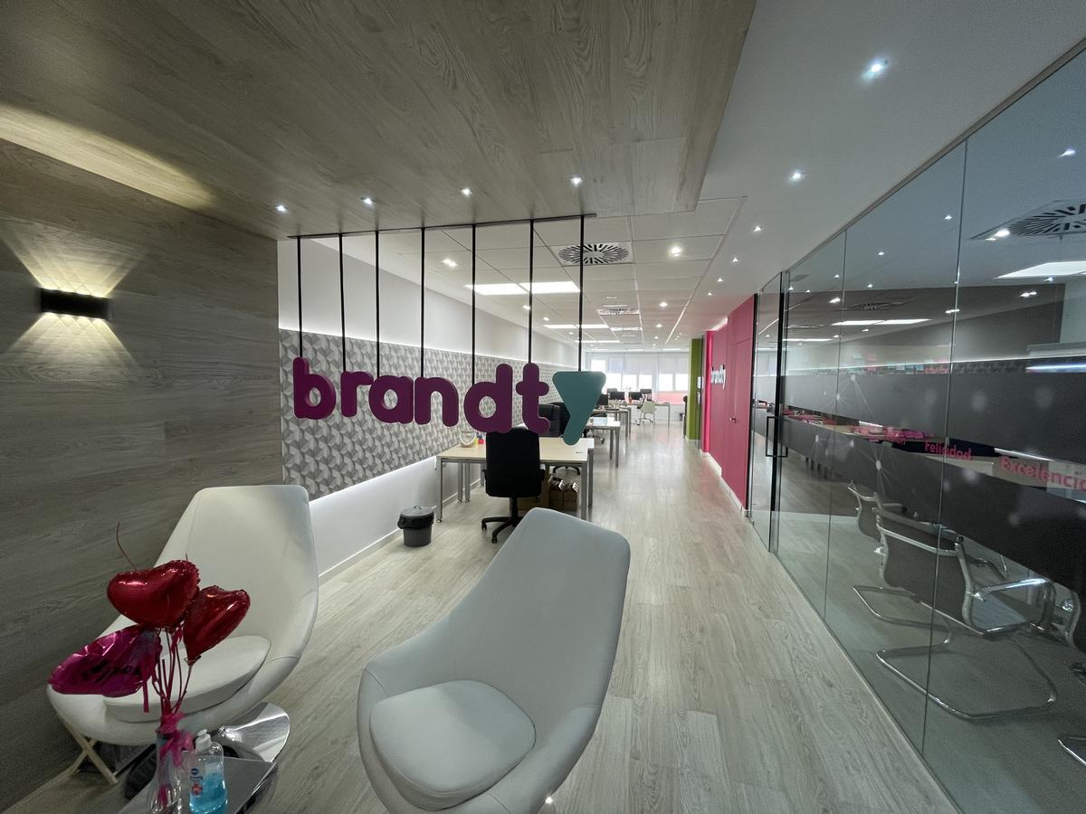 Brandty apuesta por un modelo «boutique», donde la cercanía y  el conocimiento del cliente es clave en la selección de personal