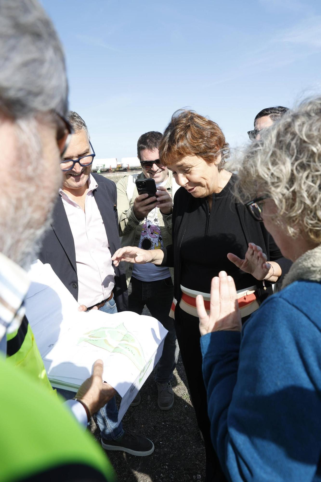 Así avanzan los trabajos en los terrenos de Naval Gijón (en imágenes)