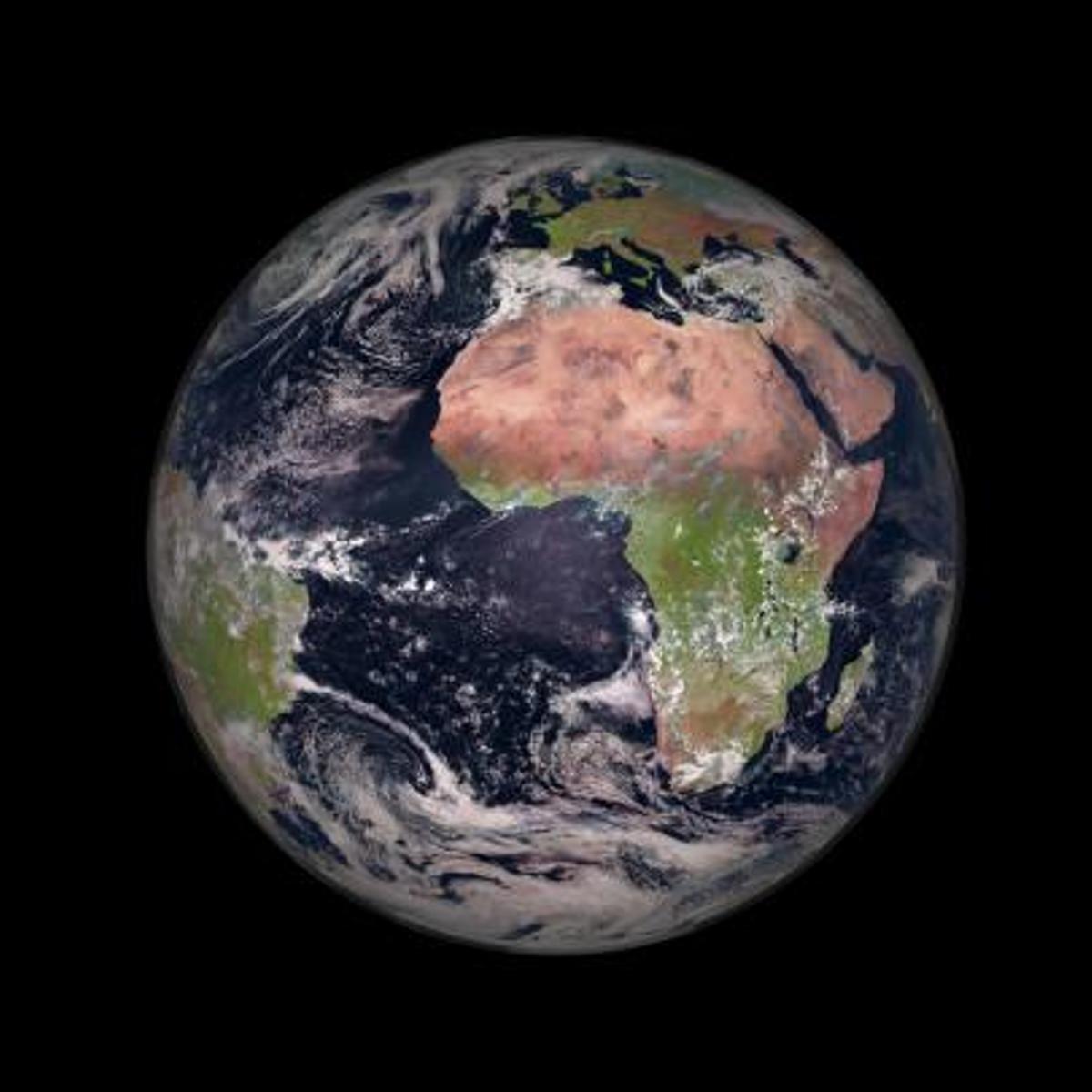 La Terra fotografiada per un satèl·lit meteorològic de la sèrie Meteosat-2, el 23 de març de 2022
