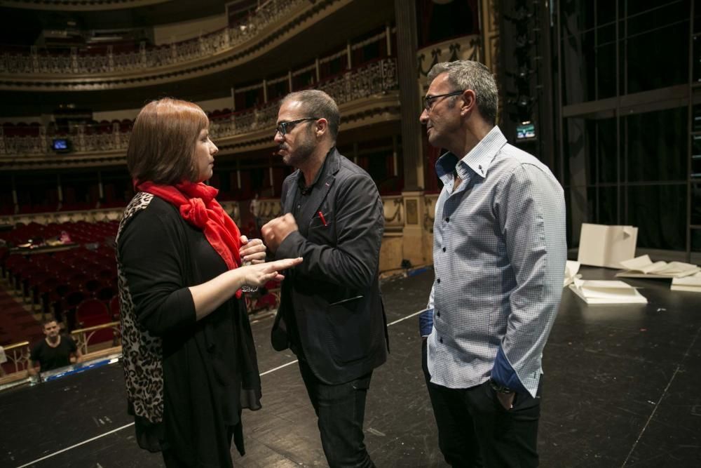 Ensayos de la ópera "Faust" en el teatro Campoamor