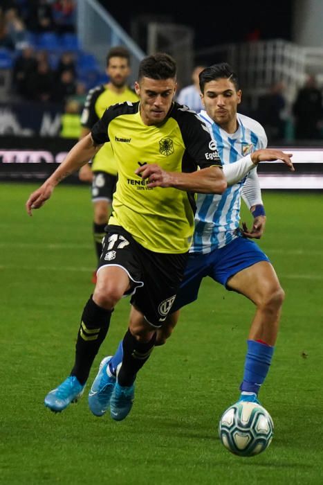 Partido del Málaga CF y el Tenerife en La Rosaleda.