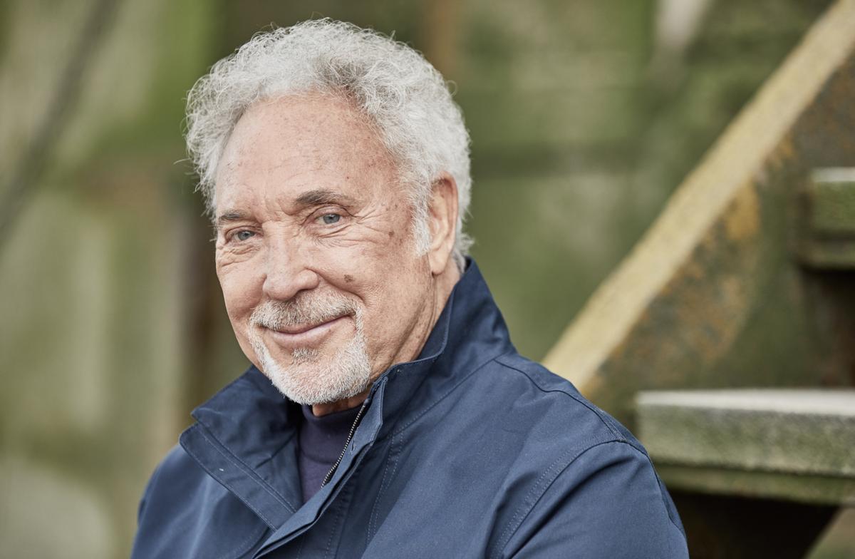 El cantante Tom Jones actuará en Alicante