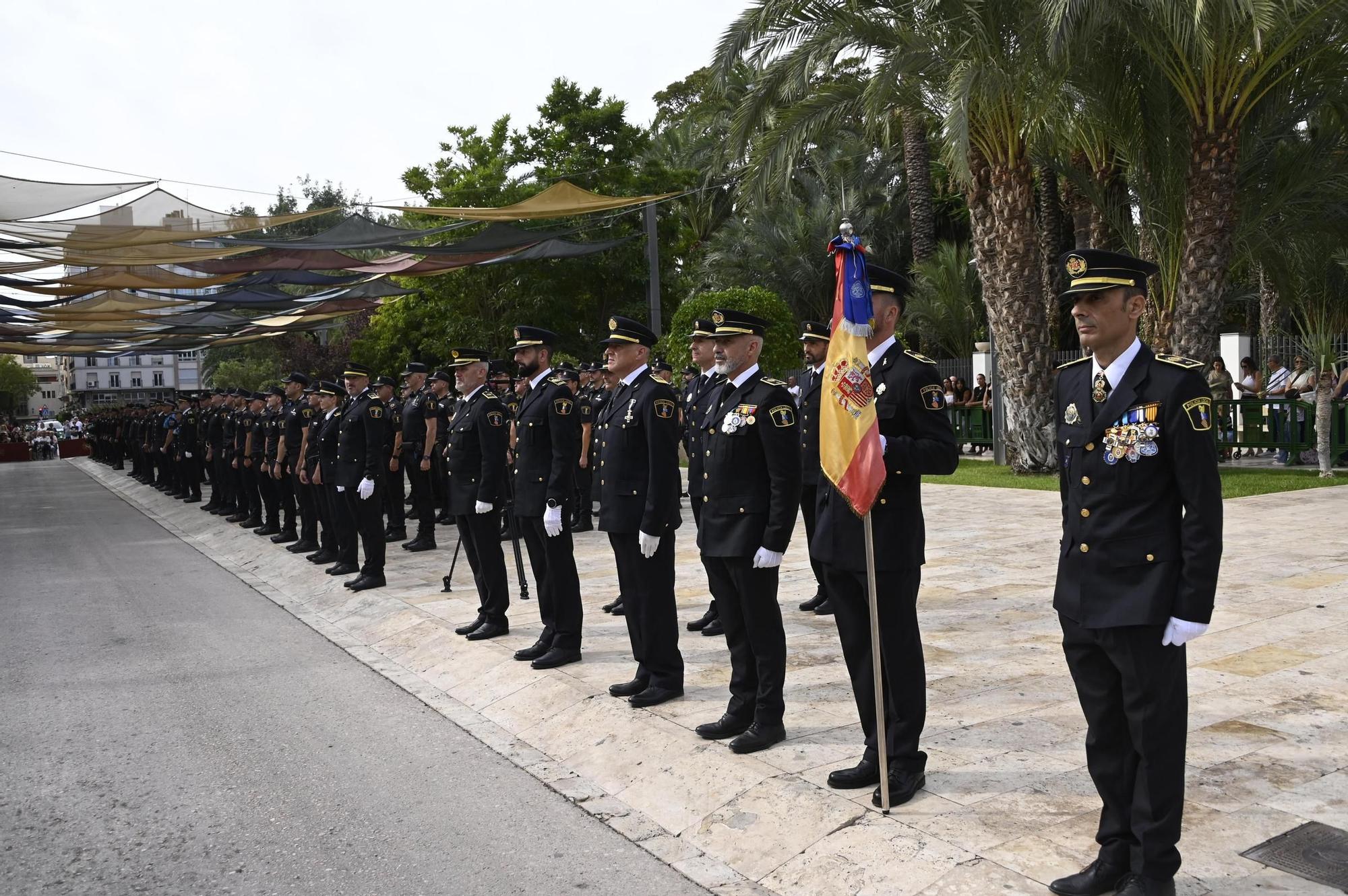 Así ha sido el acto del patrón de la Policía Local de Elche