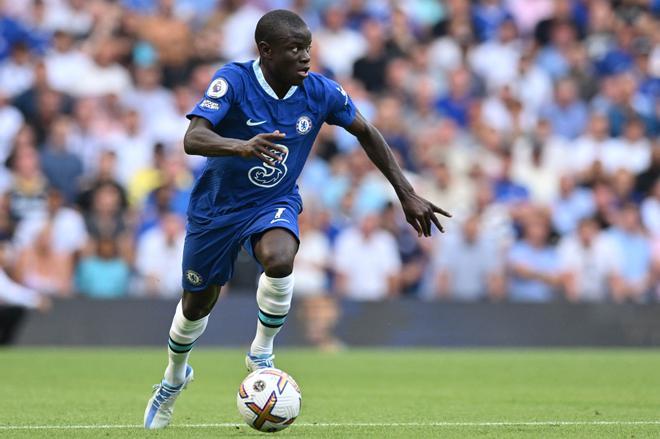 NGolo Kanté - Pivote - Chelsea - Valor de mercado: 30 millones