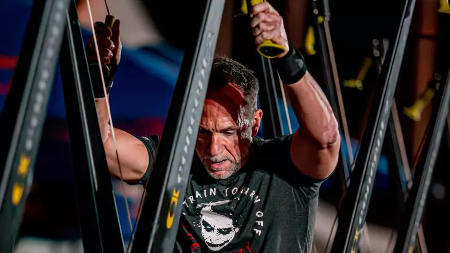 Cesc Palomo, crossfitter: un repte mundialista enmig d'una batalla contra el càncer