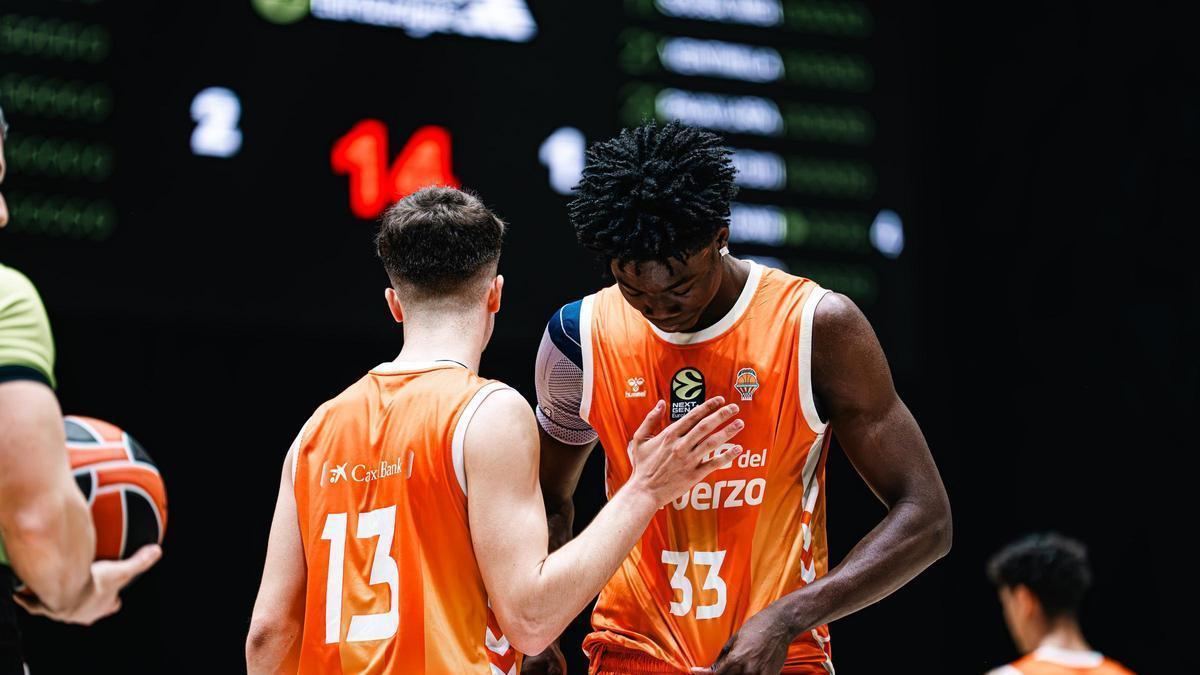 Los canteranos del Valencia Basket siguen en Abu Dabi