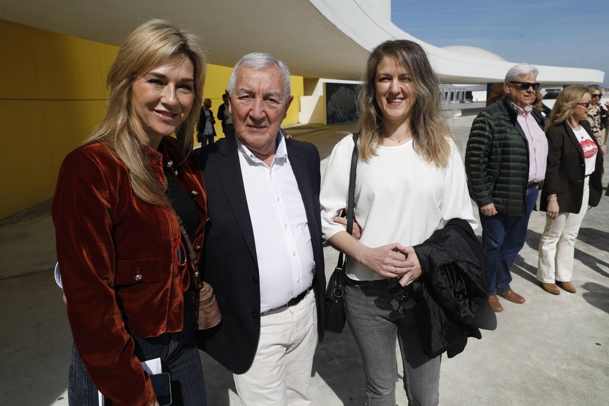 Avilés. Nimeyer. HUSA