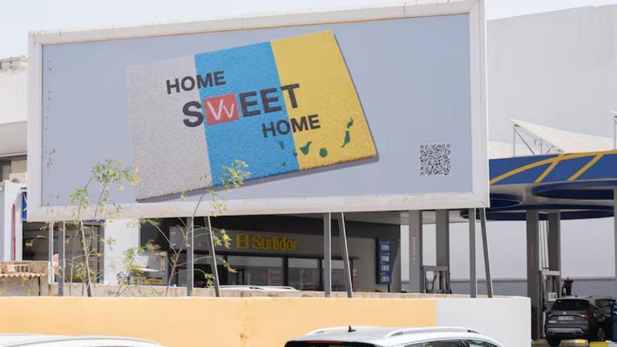 La valla del Cabildo que cuestiona la vivienda vacacional en Fuerteventura