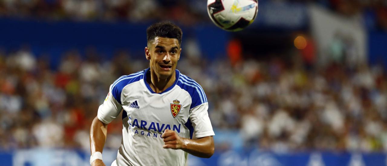 Bermejo, en un momento del partido en La Romareda ante el Lugo.