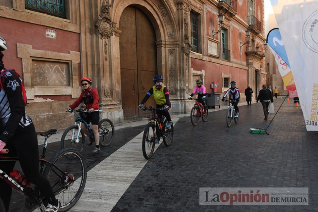 Salida femenina de marcha turística