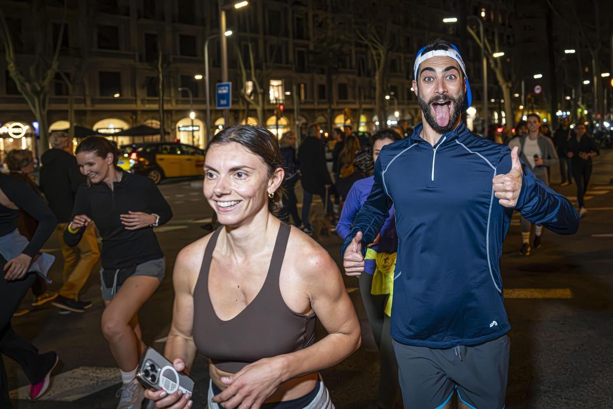 Así es la noche más runner de Barcelona: 900 corredores de marcha (literal) en la discoteca Sutton