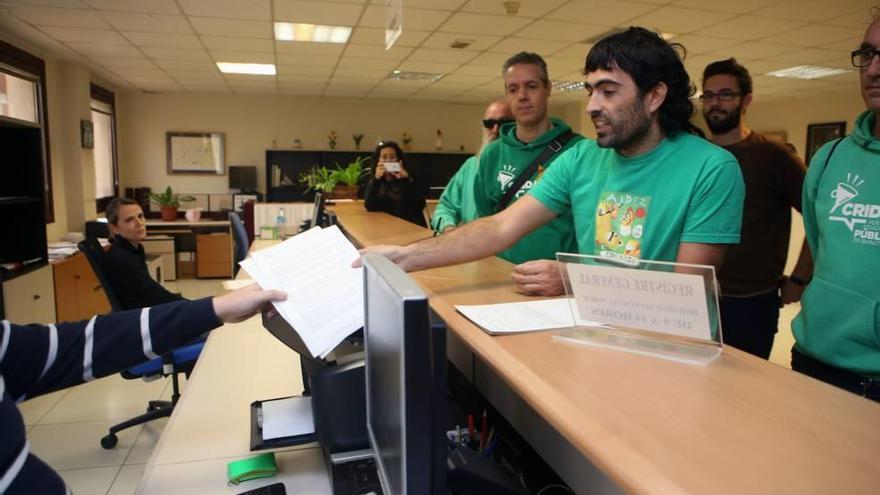 La Assemblea pide nuevas negociaciones