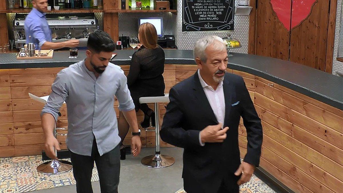 José María marchándose del restaurante de 'First Dates'