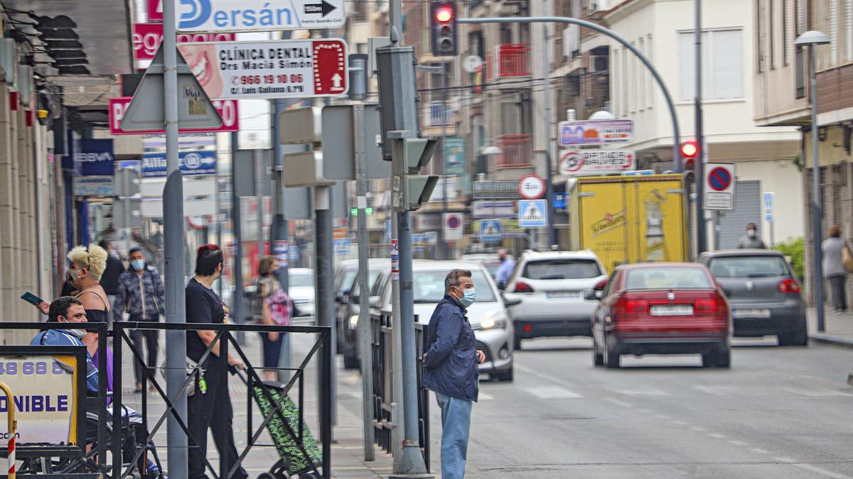 Una de las principales calles comerciales de Callosa de Segura