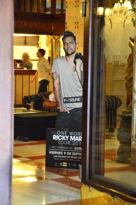 RICKY MARTIN HOTEL SANTA CATALINA