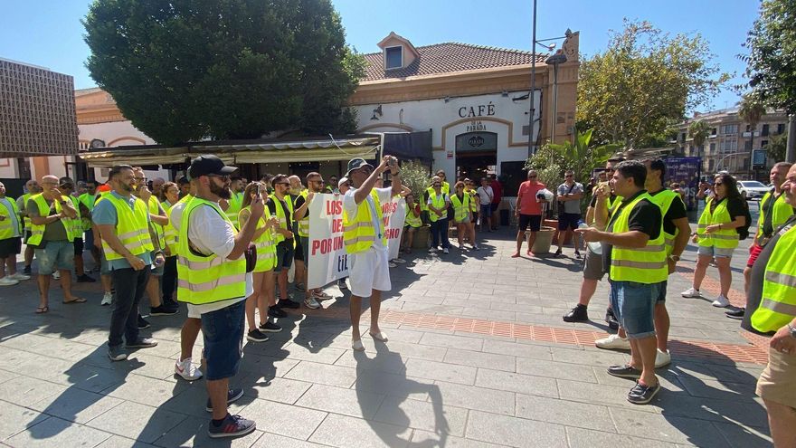 Caos en la Estación Intermodal de Palma por la huelga de autobuses del TIB: &quot;Llevo una hora esperando&quot;
