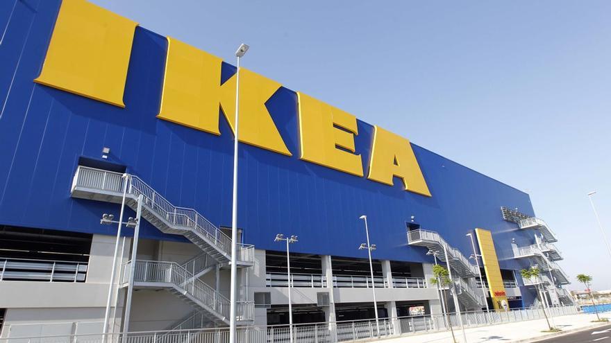 La alfombra más popular y natural de Ikea baja su precio: solo cuesta 10 euros