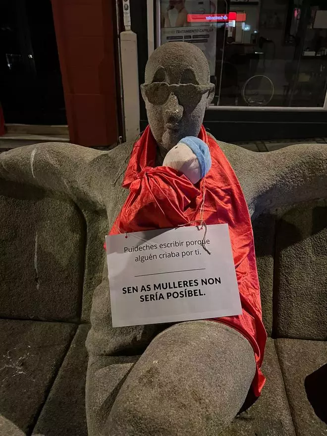 "Sen as mulleres non sería posíbel": una campaña reivindicativa anónima en A Coruña por el 1 de mayo