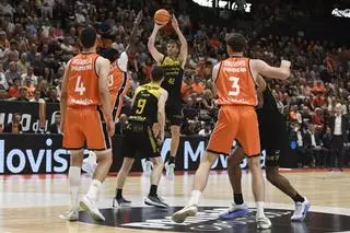 Play Off Semifinales Liga Endesa: Valencia Basket - La Laguna Tenerife