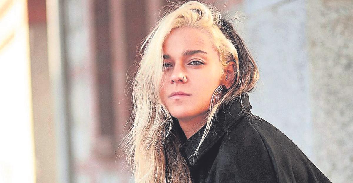 Yoly Saa, de actuar en el Benidorm Fest a la Sala Euterpe de Sant Joan d’Alacant.