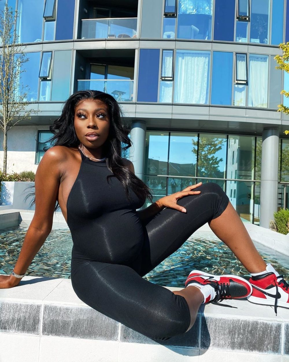 Imagen de la influencer Nicole Thea, fallecida de forma repentina cuando estaba embarazada de ocho meses