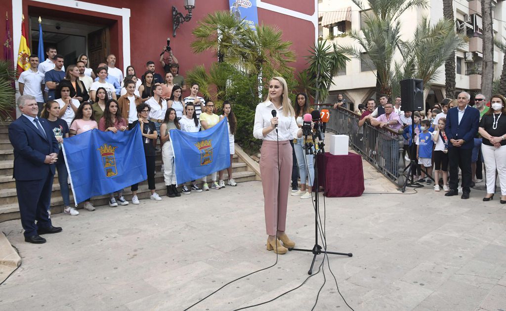 El Alhama ElPozo celebra el ascenso con su afición