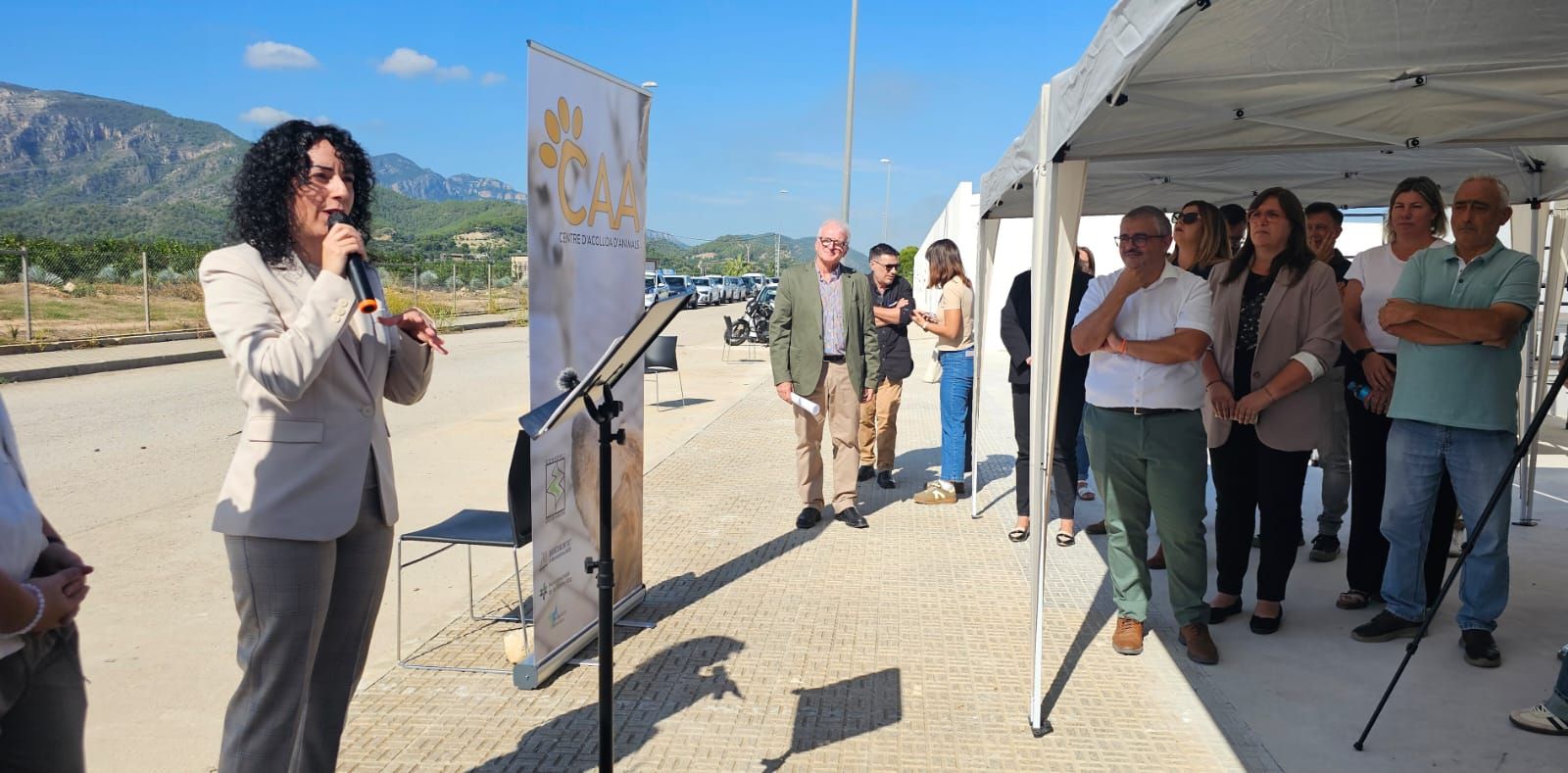 Inauguración del Centro de Acogida de Animales de la Safor en Tavernes de la Valldigna