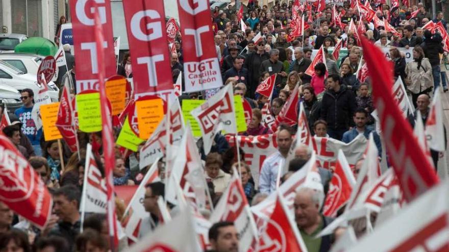 Manifestación del 1 de mayo por las calles de la capital zamorana.