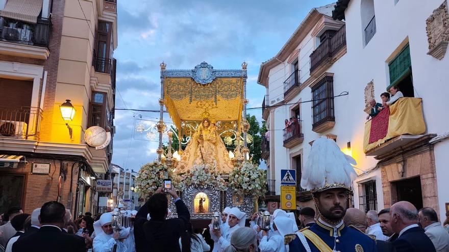 Lucena enaltece a la Virgen de Araceli en el día más grande de la ciudad