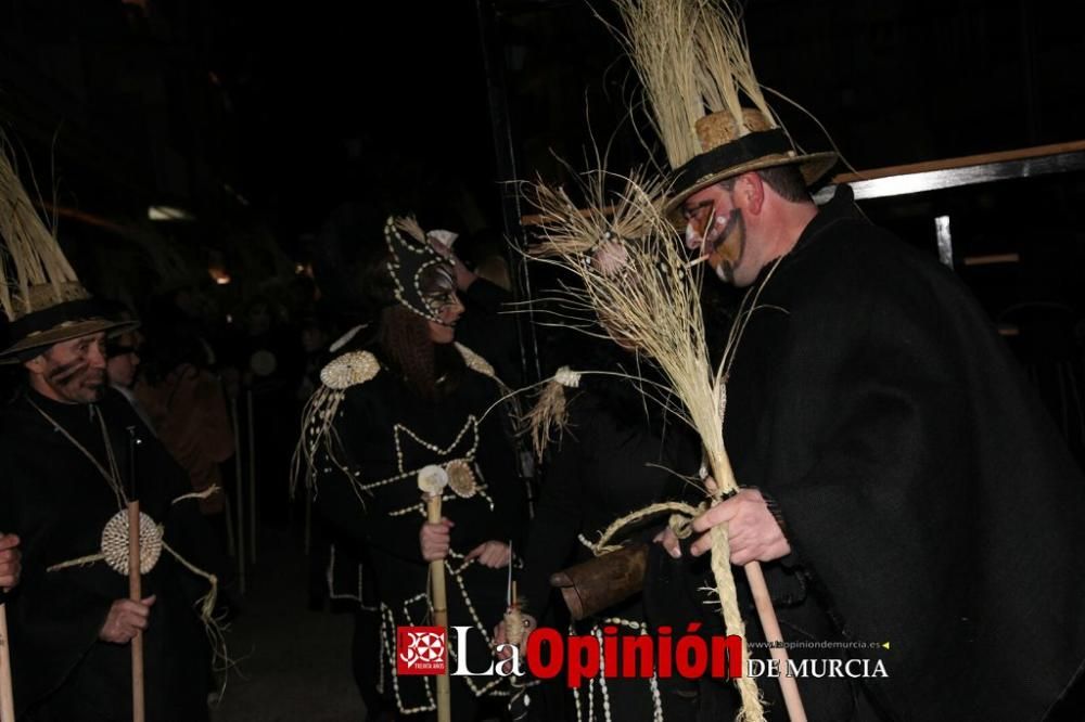 Suelta de la Mussona en el Carnaval de Águilas