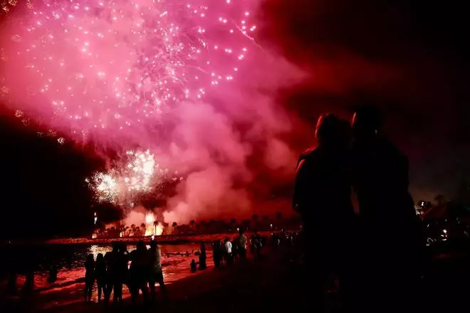 Fuegos de inicio de la Feria de Málaga 2025
