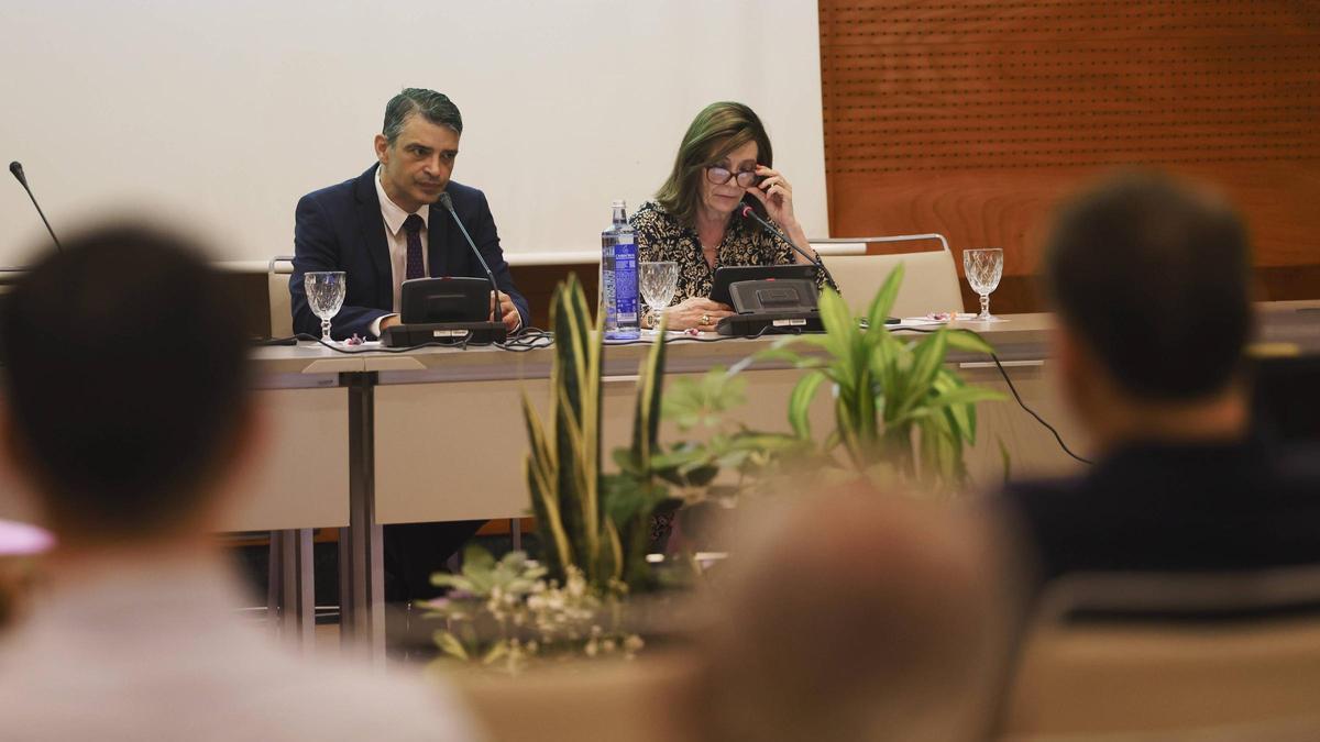 Juan Carlos Campo y Cristina Rivero en la apertura de la jornada.