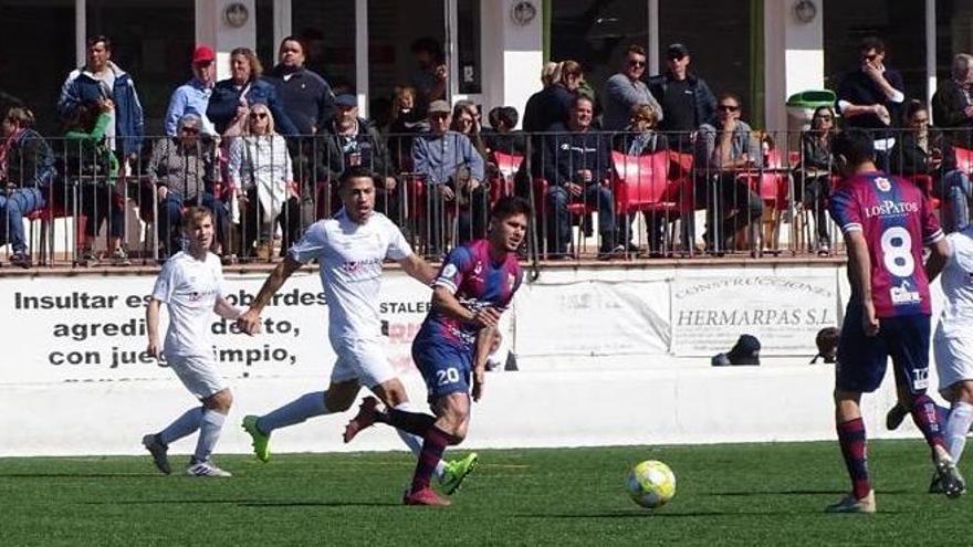 Imagen de un Felanitx-Poblense de la Tercera División balear de esta temporada.