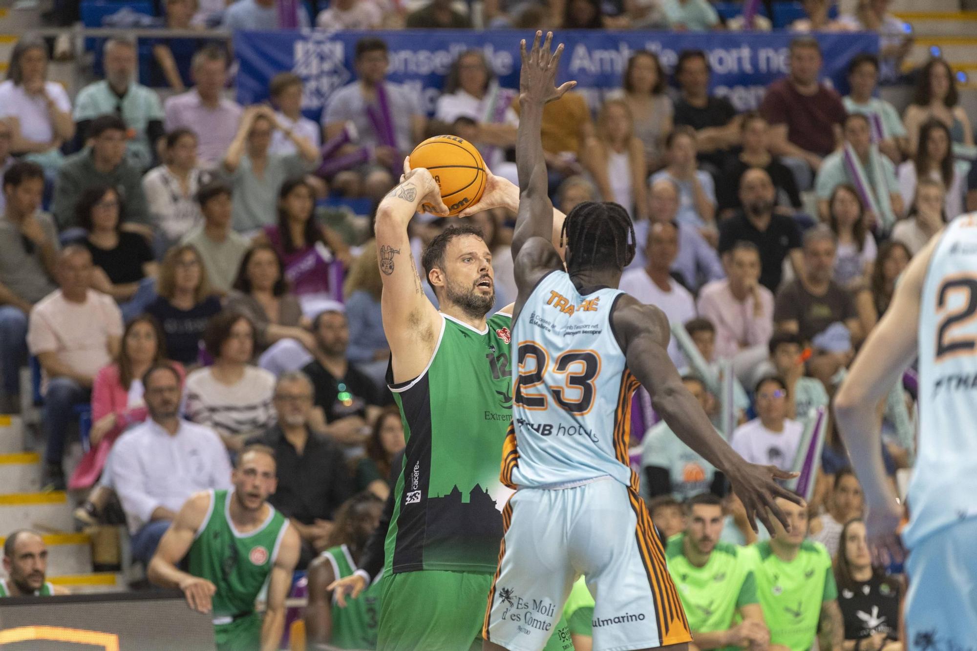 Así ha sido la fiesta del Palmer Basket Mallorca Palma tras ascender a Primera FEB