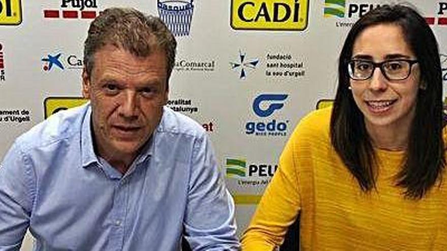 El president Pere Porta i Georgina Bahí rubriquen la renovació