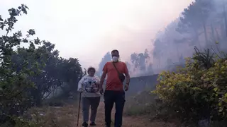 La Xunta ve "intencionalidad" en el incendio de Corme que se acercó a las casas