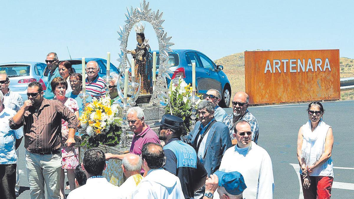 Artenara vive este domingo el día principal de sus Fiestas, aunque será sin procesión.