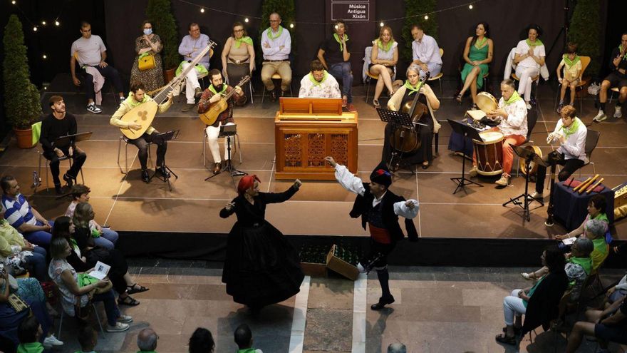 «Forma Antiqva», en el concierto inaugural del Festival de Música Antigua de Gijón. | LUISMA MURIAS