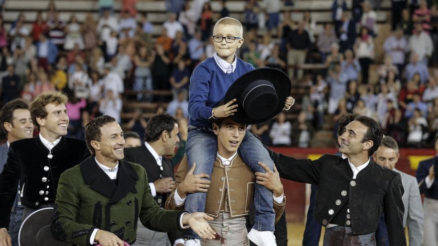 Juzgan de nuevo a los tuiteros que desearon la muerte al niño de Alzira que quiso ser torero