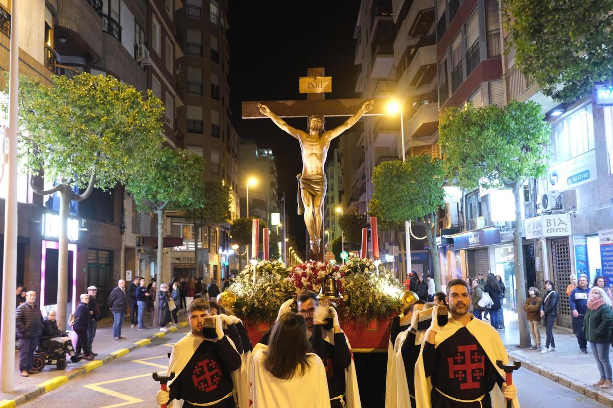 Los Estudiantes, a su paso por las calles de Elche.