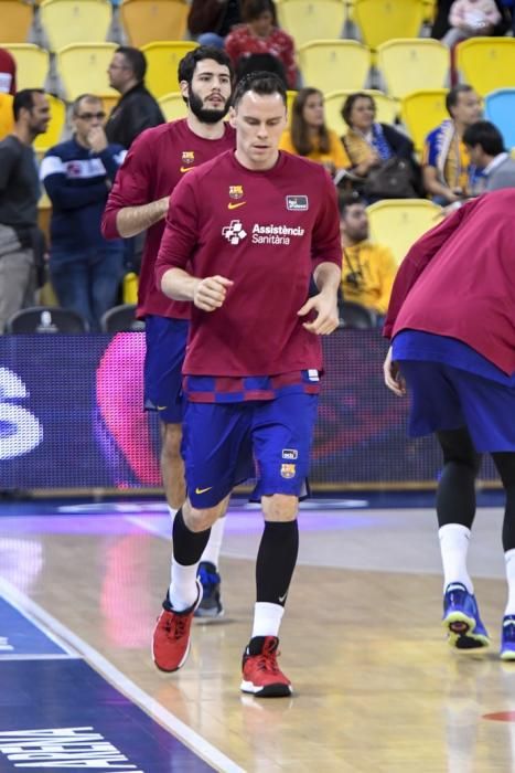 09-02-20 DEPORTES. PABELLON GRAN CANARIA ARENAS. SIETE PALMAS. LAS PALMAS DE GRAN CANARIA. Partido de baloncesto entre los equipos del Herbaife GC y el Barcelona.    Fotos: Juan Castro.