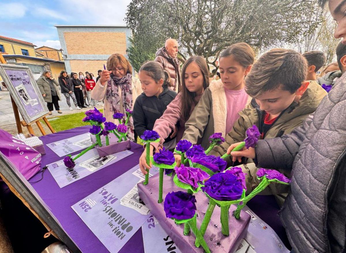 Escolares en los
actos de Vilanova.