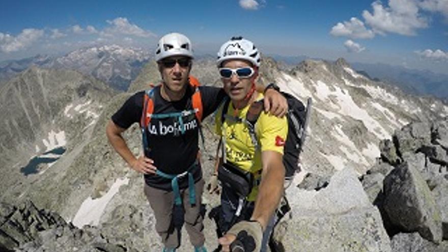 Fundación Ibercaja - Proyección Granito Buffet - Vagabundos pirenaicos