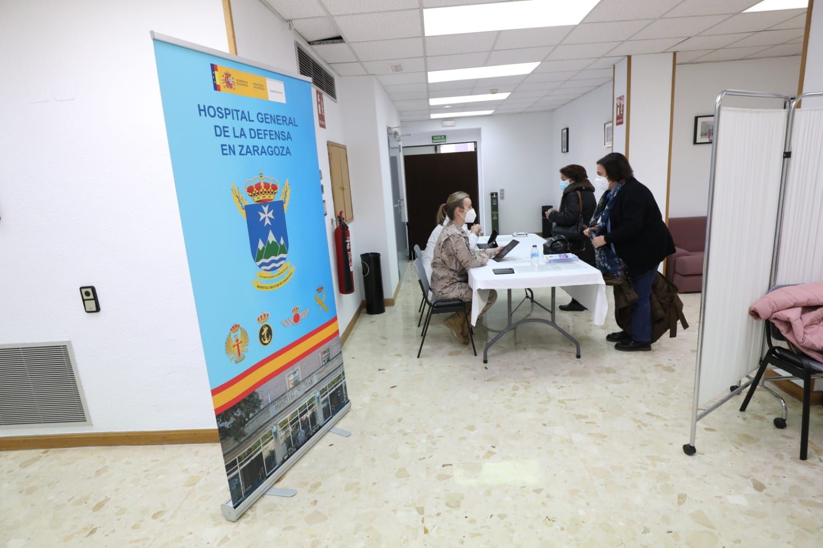 Vacunación en el Hospital Militar de Zaragoza