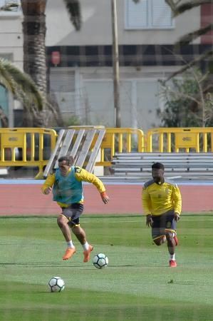 20-04-18. LAS PALMAS DE GRAN CANARIA.  ENTRENAMIENTO UDLP.   JOSE CARLOS GUERRA  | 20/04/2018 | Fotógrafo: José Carlos Guerra