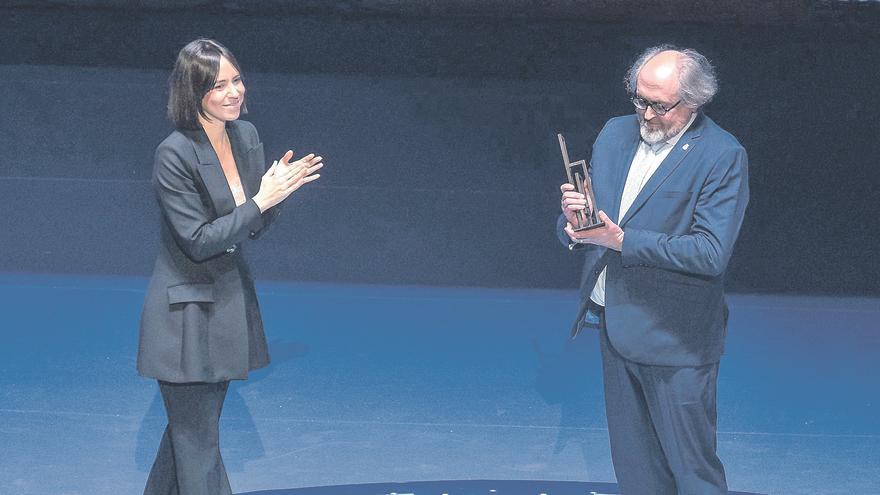 Francisco José Iborra. Bioquímico. «Intentamos contribuir a que los enfermos de cáncer tengan una esperanza de vida más larga»